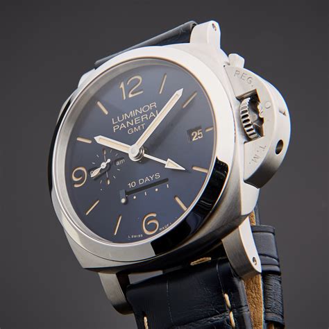 panerai luminor gmt gold|panerai luminor gmt 10 days.